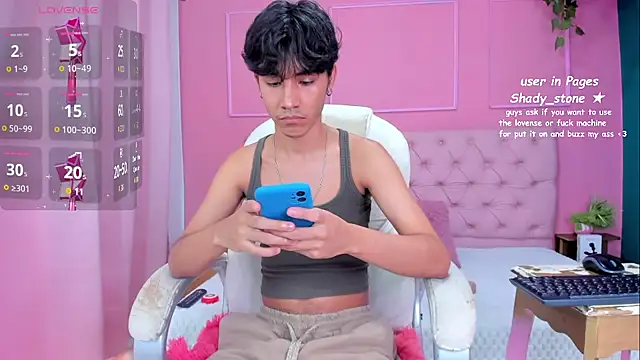 Snapshot of SHADY_STONE chatting on 09.27.25 SHADY STONE online show from 09.27.25