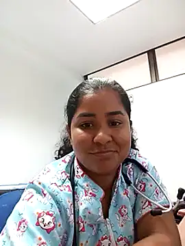 Snapshot of Paula6Colombia chatting on 03.08.25 Paula6Colombia online show from 03.08.25