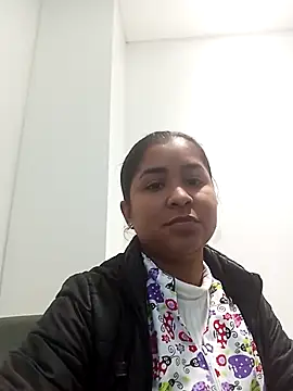 Snapshot of Paula6Colombia chatting on 03.19.25 Paula6Colombia online show from 03.19.25