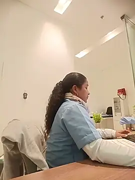 Snapshot of Paula6Colombia chatting on 02.23.26 Paula6Colombia online show from 02.23.26