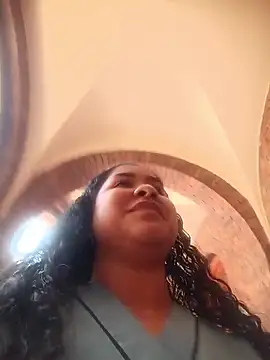 Snapshot of Paula6Colombia chatting on 02.28.26 Paula6Colombia online show from 02.28.26