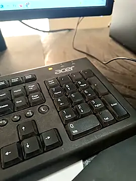 himvilohi08 online show from 10.15.25