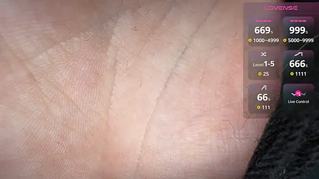 Snapshot of yourvodka chatting on 11.26.25 yourvodka online show from 11.26.25