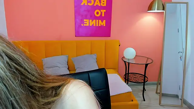 EvelineAmore online show from 05.12.26