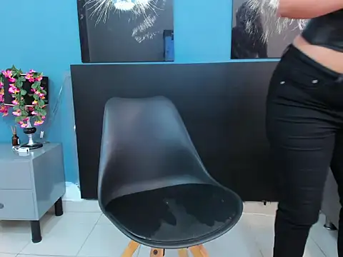 SophiaQueens online show from 02.05.26