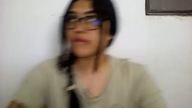 Snapshot of Harris_Annie chatting on 09.18.25 Harris Annie online show from 09.18.25