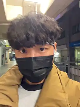 Snapshot of chipboo chatting on 01.15.26 chipboo online show from 01.15.26