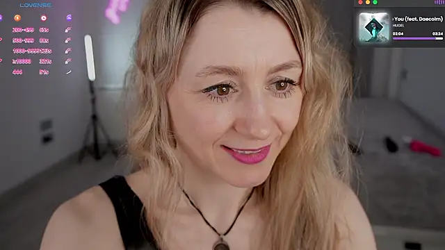 Snapshot of __Milana____ chatting on 03.24.26 Milana online show from 03.24.26