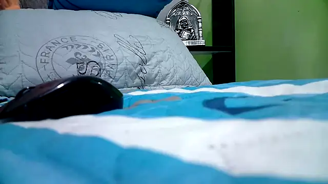 ANA-BULLOCK- online show from 10.27.25