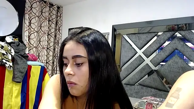 Snapshot of AllenBangss chatting on 10.19.25 AllenBangss online show from 10.19.25