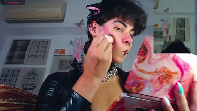 Snapshot of PainPrince69 chatting on 10.07.25 PainPrince69 online show from 10.07.25