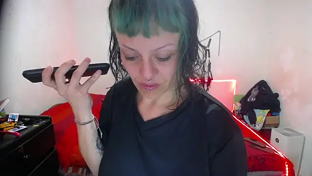 freyaa sorcerees online show from 03.19.25