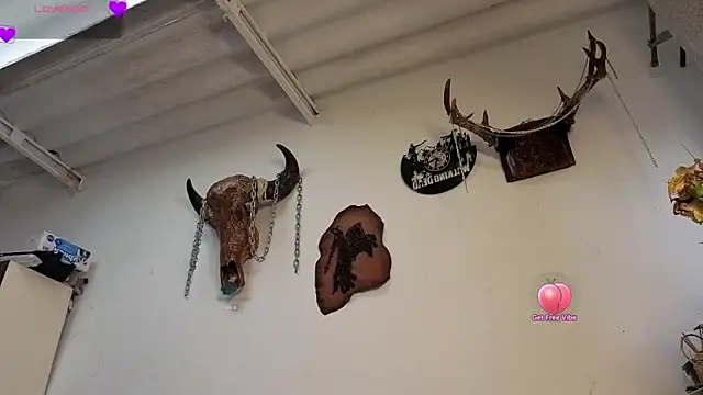 freyaa sorcerees online show from 09.17.25