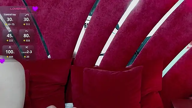 Roxxy Rouge online show from 09.09.25