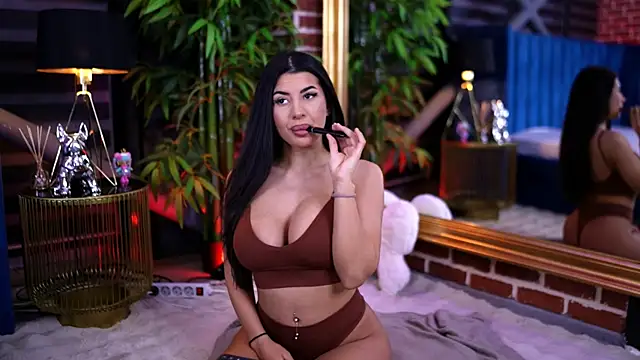 TanyaVonDe online show from 03.02.26