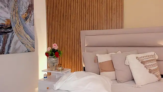 Snapshot of FatimaEvans chatting on 11.18.25 FatimaEvans online show from 11.18.25