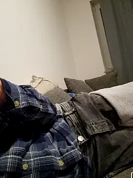 Smokeym123 online show from 10.24.25