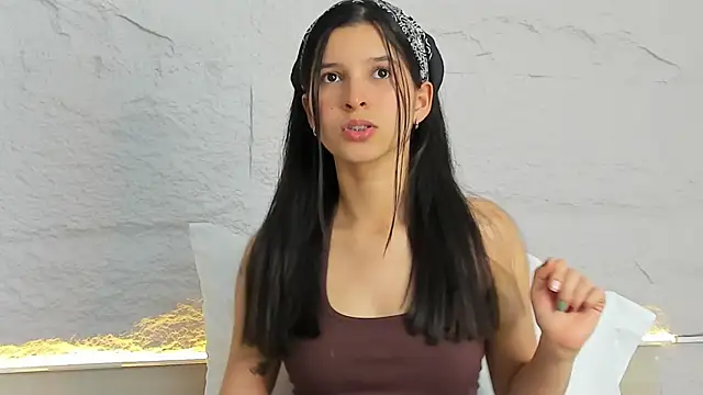 lucianasmith  online show from 02.11.26