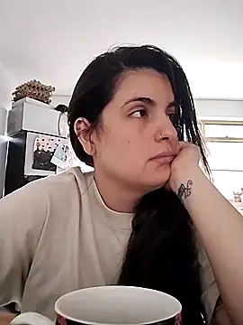 Seet Hanna online show from 09.08.25