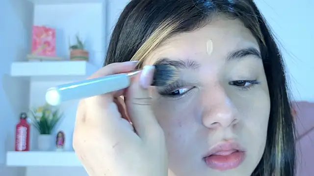 eva sin18 online show from 10.06.25