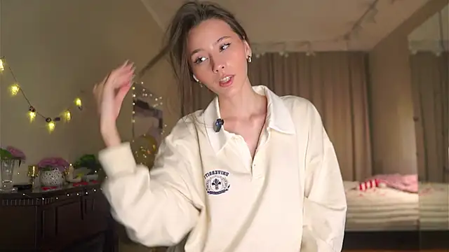 Snapshot of EditaBails chatting on 03.11.26 EditaBails online show from 03.11.26