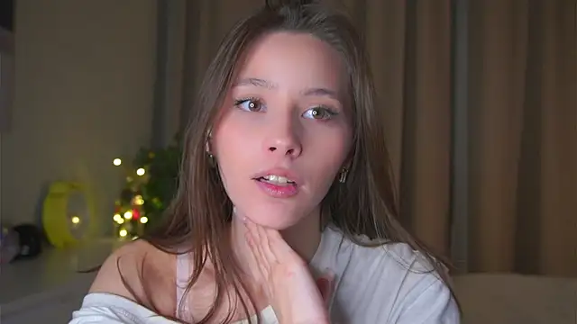 Snapshot of EditaBails chatting on 03.25.26 EditaBails online show from 03.25.26