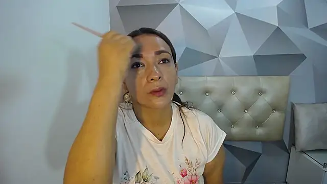 Milf-Prettyboobs online show from 11.16.25