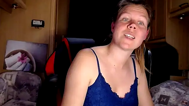 CallMeMaria online show from 01.07.25