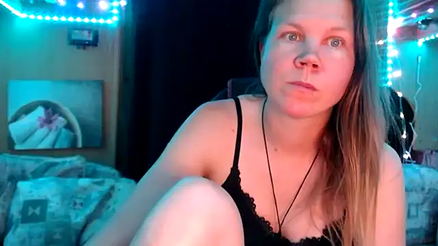 CallMeMaria online show from 01.26.25