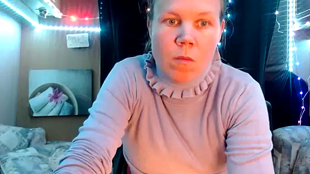 CallMeMaria online show from 03.07.25