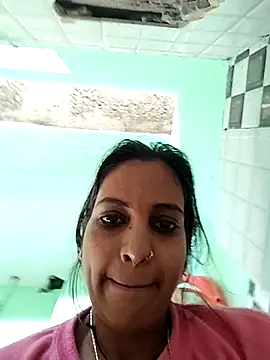 Hotty-Nidhi online show from 02.08.26