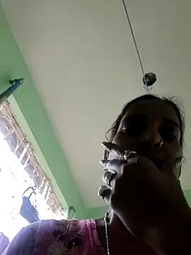 Hotty-Nidhi online show from 02.12.26