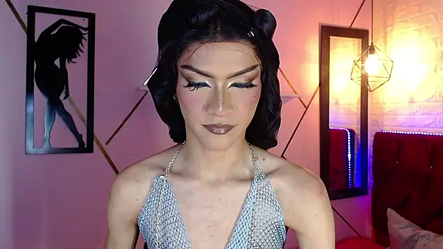 agatha rodriguez online show from 10.21.25