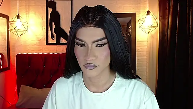 agatha rodriguez online show from 11.20.25