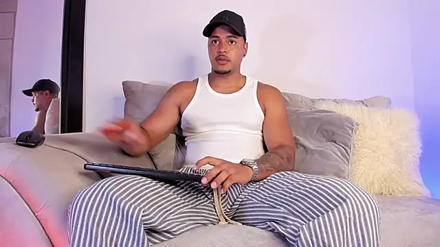 AshtonnSummer online show from 10.01.25