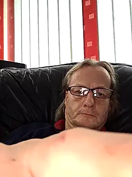 namorreyeb1 online show from 10.25.25