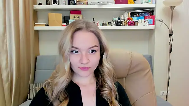 Kara Smith  online show from 12.30.24