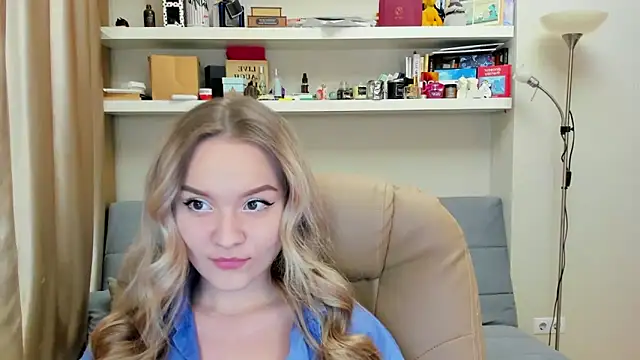 Kara Smith  online show from 01.29.25