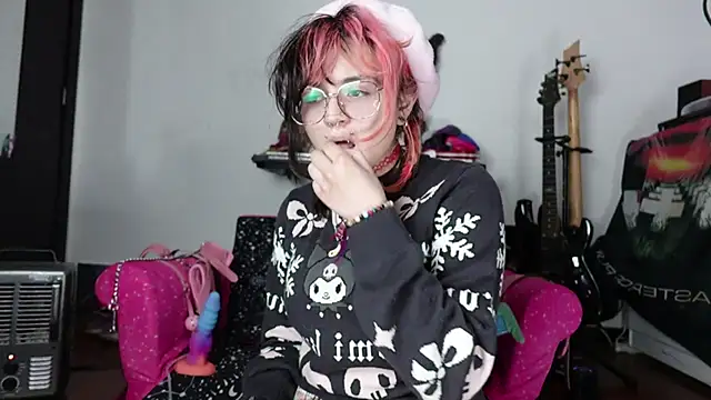 Devil And Princess online show from 09.09.25