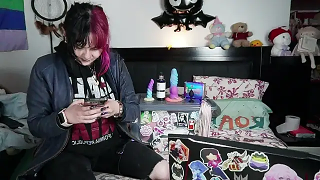 Snapshot of Devil_And_Princess chatting on 02.03.26 Devil And Princess online show from 02.03.26