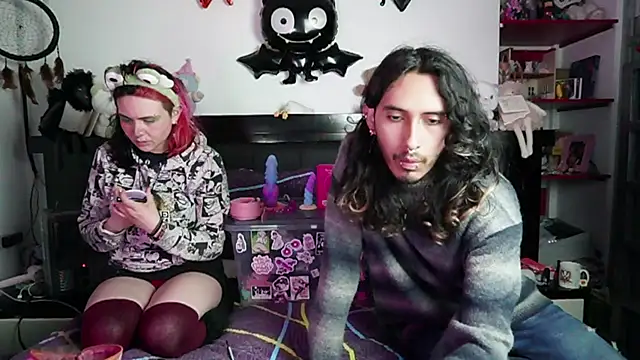 Snapshot of Devil_And_Princess chatting on 02.16.26 Devil And Princess online show from 02.16.26