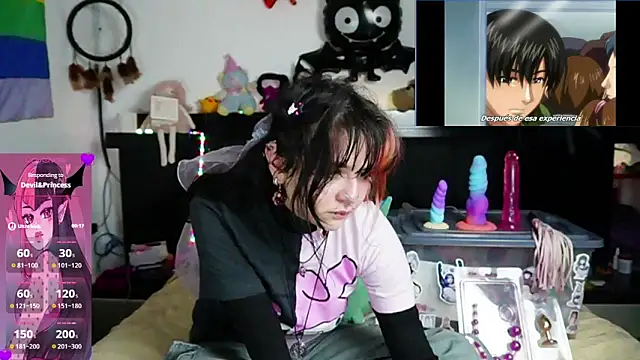 Snapshot of Devil_And_Princess chatting on 06.06.26 Devil And Princess online show from 06.06.26