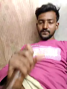 Snapshot of India_HOT23 chatting on 04.01.26 India HOT23 online show from 04.01.26