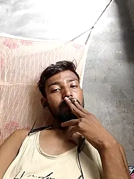 Snapshot of India_HOT23 chatting on 05.19.26 India HOT23 online show from 05.19.26