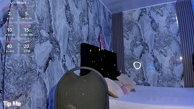 Snapshot of AshleyVega01 chatting on 03.21.25 AshleyVega01 online show from 03.21.25