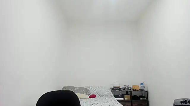 megan milf79 online show from 10.12.25