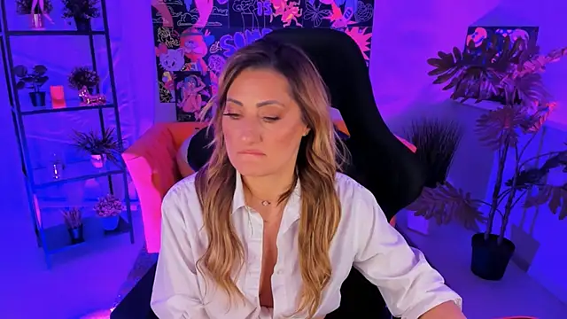 SarahAlluring online show from 03.22.25