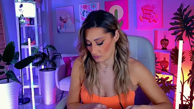 SarahAlluring online show from 02.01.26