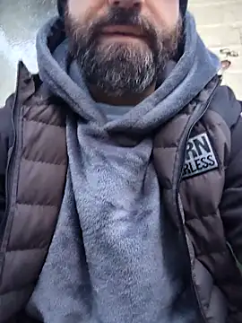 Snapshot of HairyCubBttmboy chatting on 01.14.26 HairyCubBttmboy online show from 01.14.26