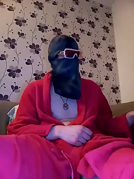 Snapshot of ThePython666 chatting on 03.12.25 ThePython666 online show from 03.12.25